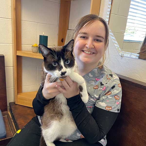 Cassie , Vet Assistant Cassie , Vet Assistant